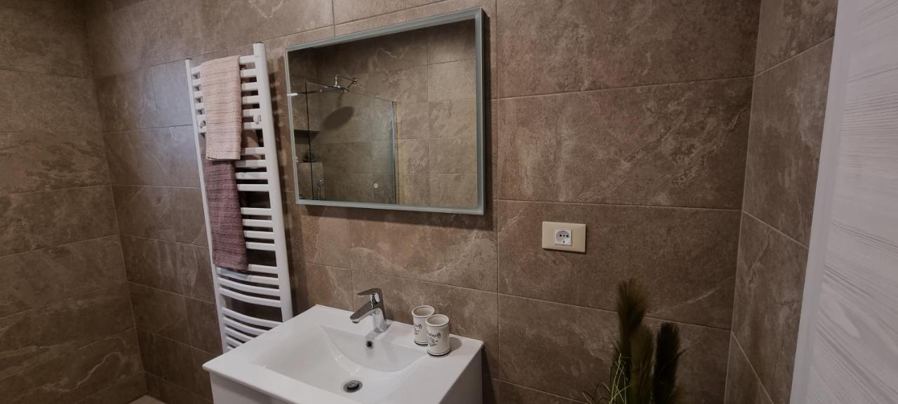 N&G Apartments Rovinj Luaran gambar